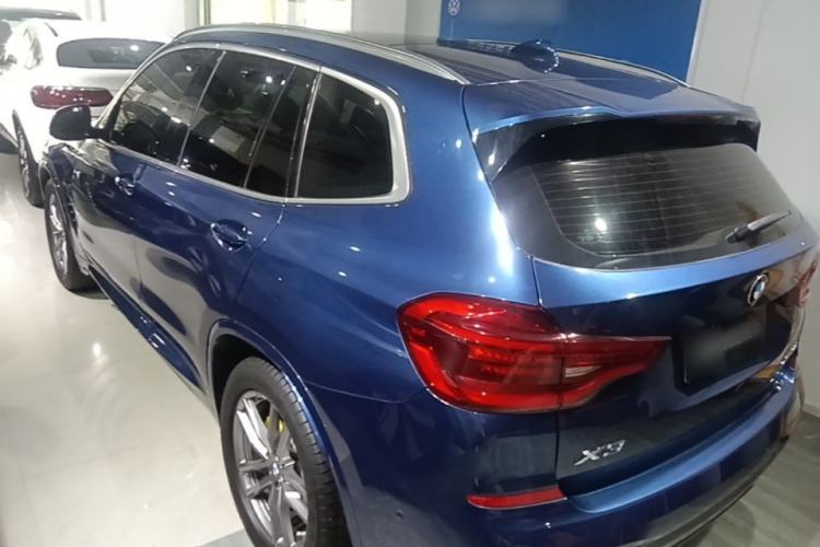 BMW X3 2021 — 4