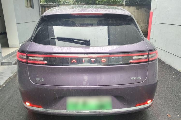AITO M5 2025 — 5