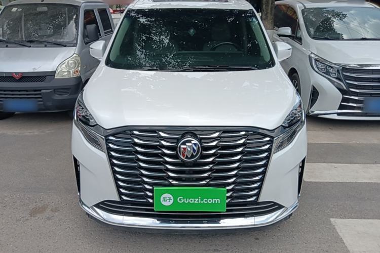 Buick GL8 2023 — 2