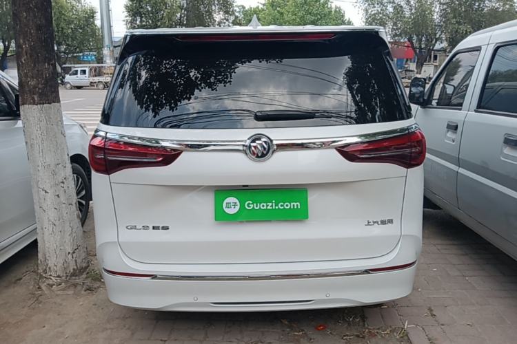 Buick GL8 2023 — 5