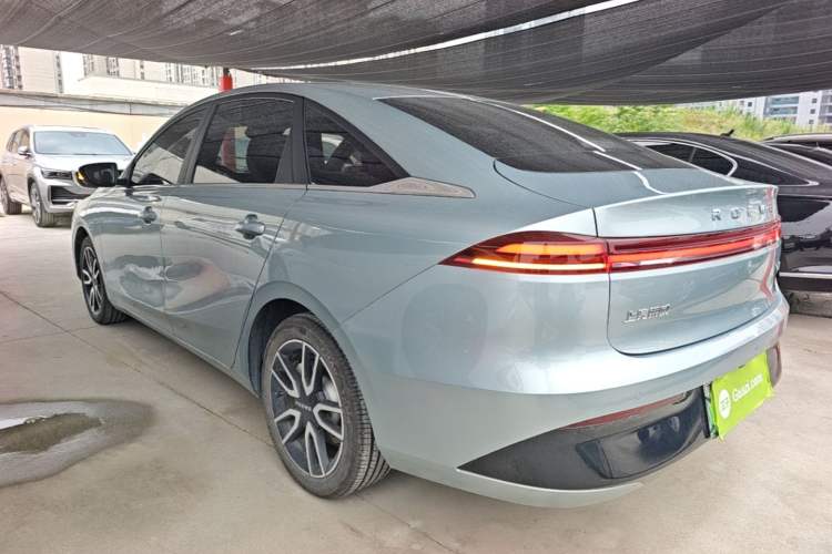 Roewe D6 2025 — 4