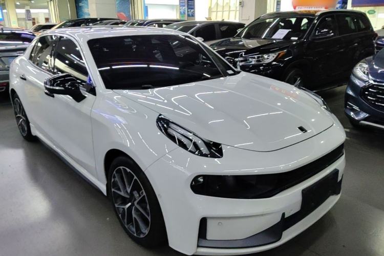Lynk & Co 03 2022 — 3
