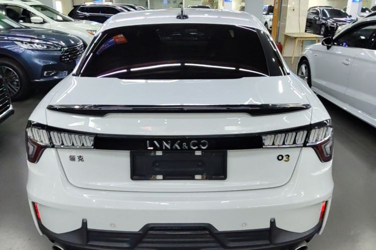 Lynk & Co 03 2022 — 5