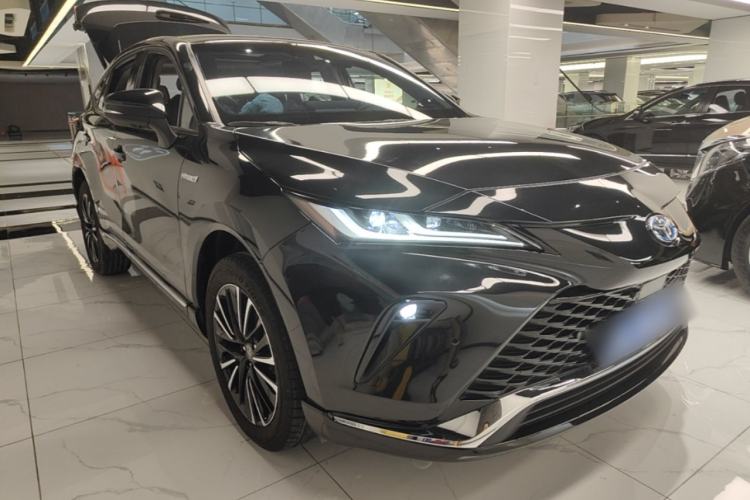 Toyota Venza 2023 — 3