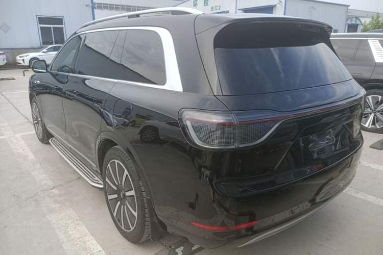 AITO M9 2024 — фото 4