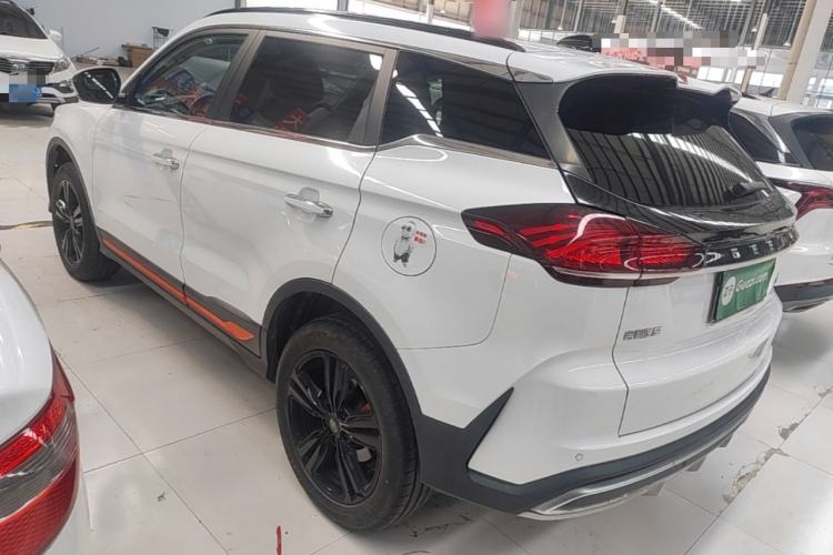 Geely Emgrand X7 Sport 2022 — фото 4