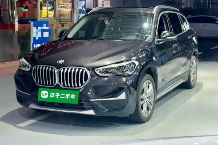 BMW X1 2020 — фото 1