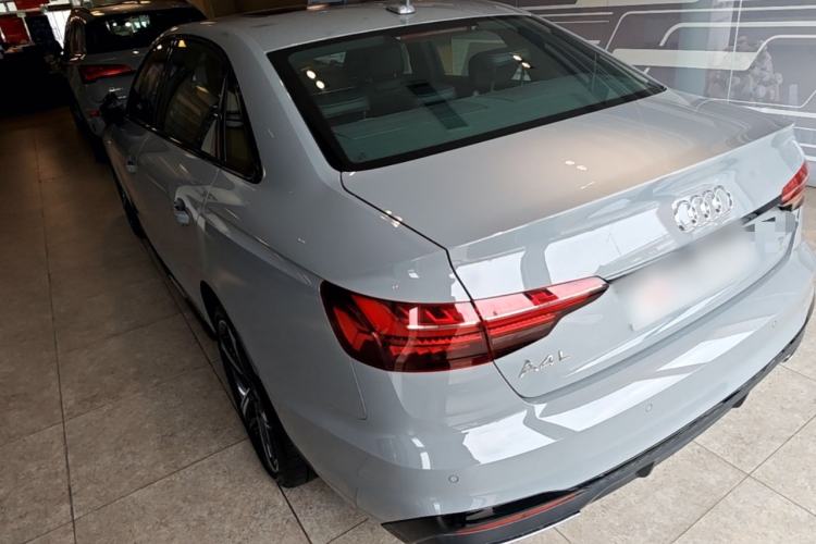 Audi A4 2024 — 4