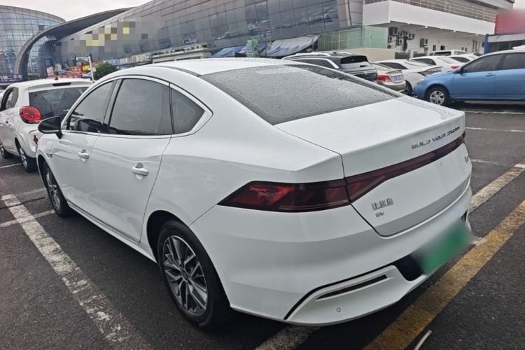 BYD Qin PLUS 2023 — 4