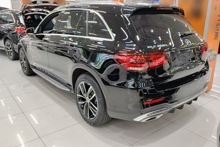 Mercedes-Benz GLC 260 L 2022 — 4