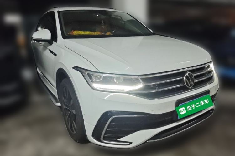 Volkswagen Tiguan L 2023 — 3