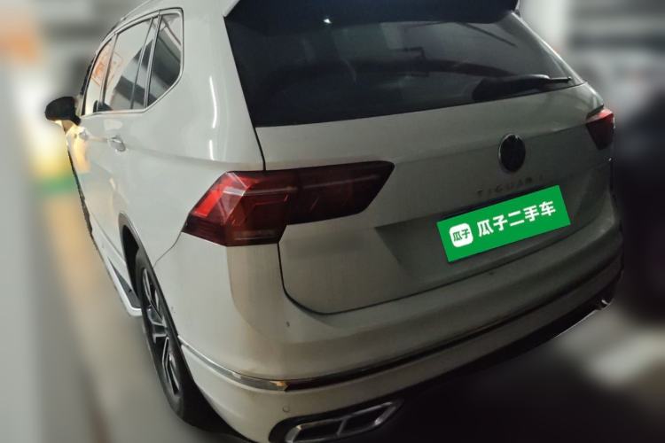 Volkswagen Tiguan L 2023 — 4