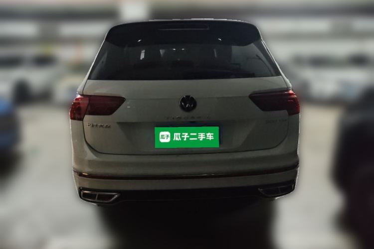 Volkswagen Tiguan L 2023 — 5