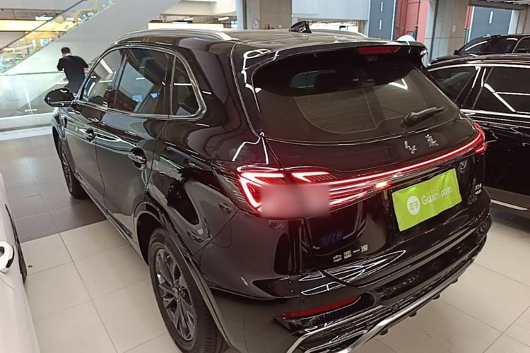 Hongqi HS5 2023 — 4