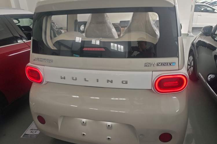 Wuling Hongguang MINIEV 2024 — 5