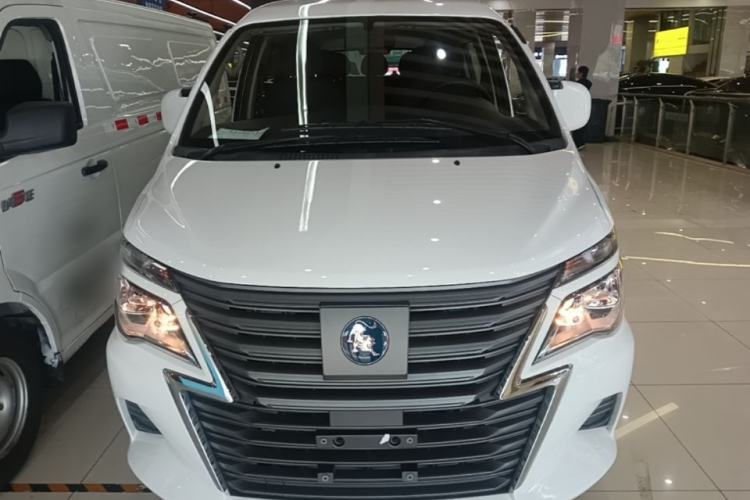 DongFeng Lingzhi M5 2024 — 2