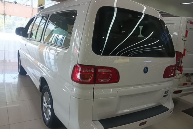 DongFeng Lingzhi M5 2024 — 4
