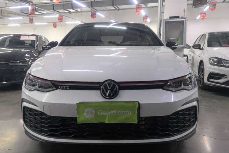 Volkswagen Golf GTI 2023 — 2