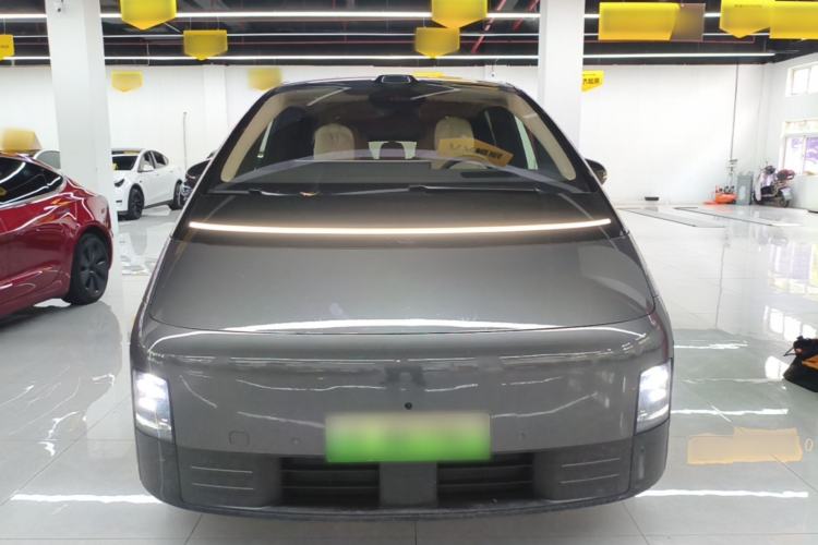 Li Auto MEGA 2025 — 2