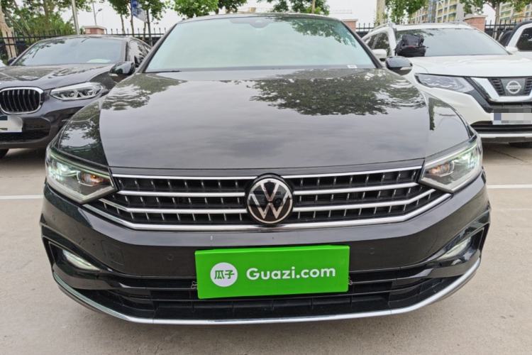 Volkswagen Magotan 2025 — 2