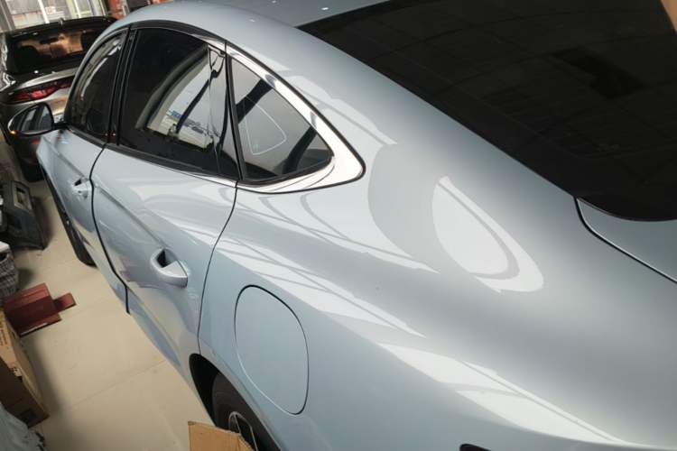 BYD Qin L 2024 — 4