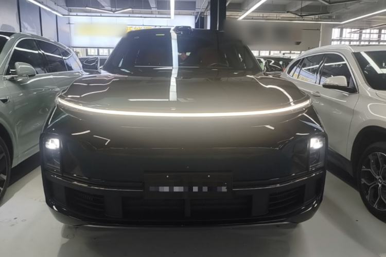Li Auto L9 2022 — 2