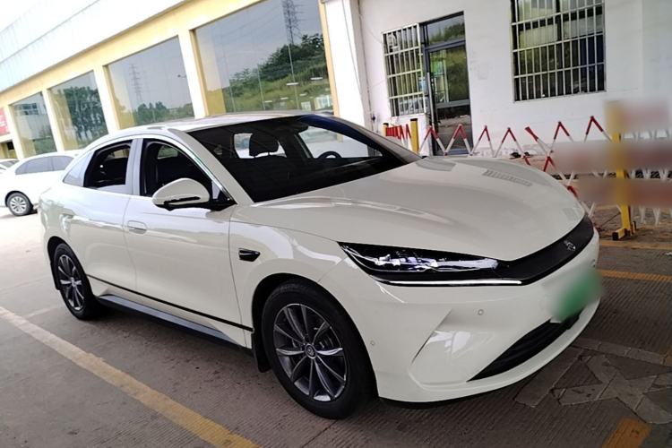 BYD Qin L 2025 — фото 3