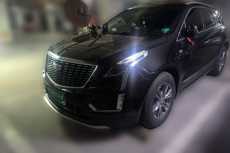 Cadillac XT5 2020 — фото 1