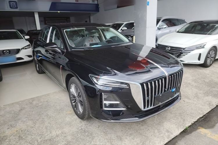 Hongqi H5 2026 — 3