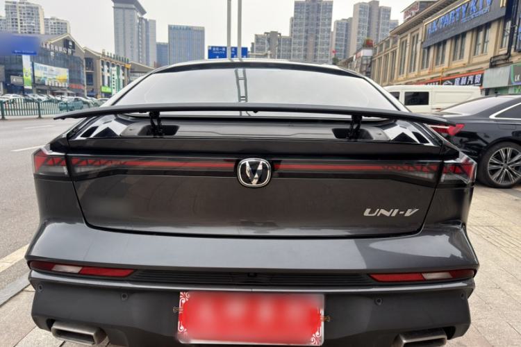 ChangAn UNI-V 2024 — 5