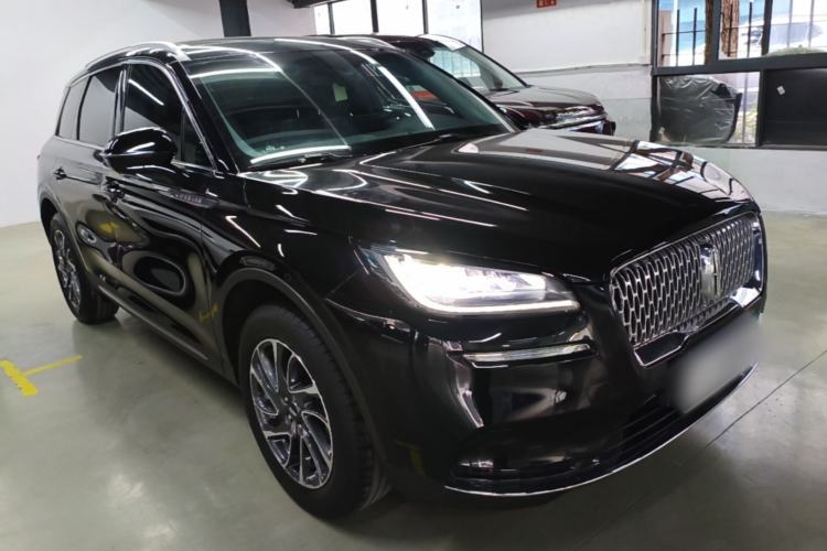 Lincoln Corsair 2022 — 3