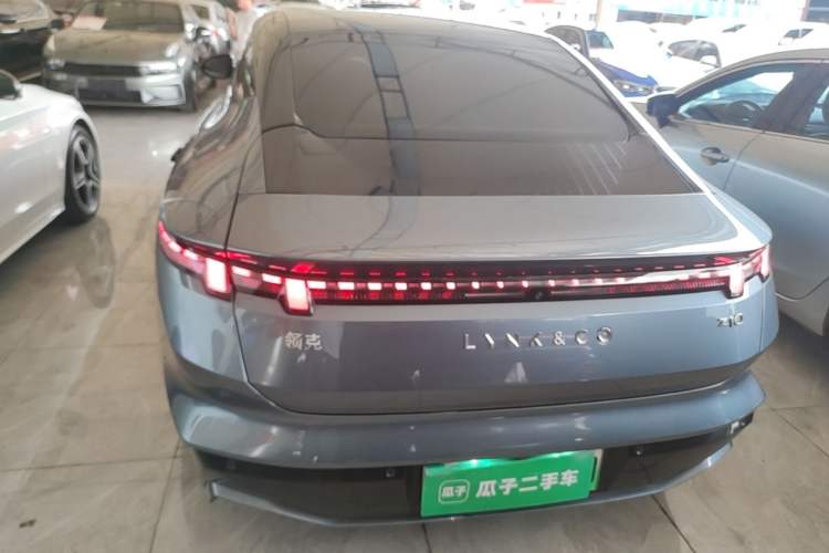 Lynk & Co Z10 2024 — 5