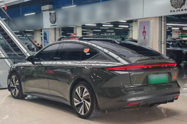 NIO ET5 2024 — 4