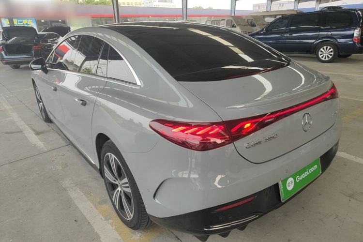 Mercedes-Benz EQE 350 2022 — 4