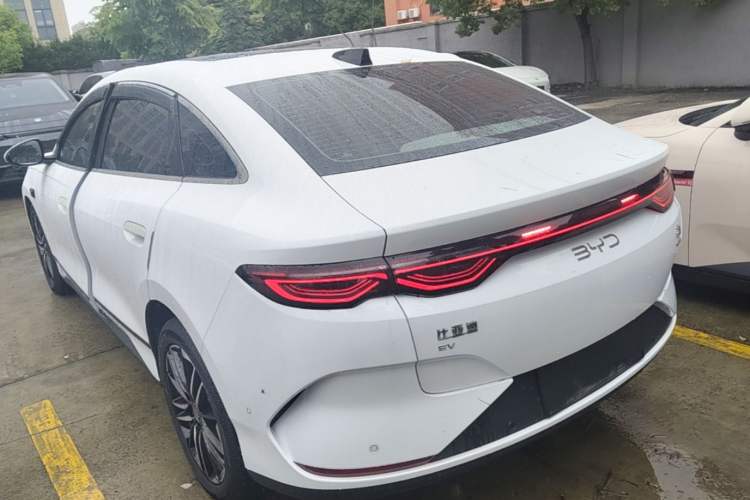 BYD Qin L 2025 — 4