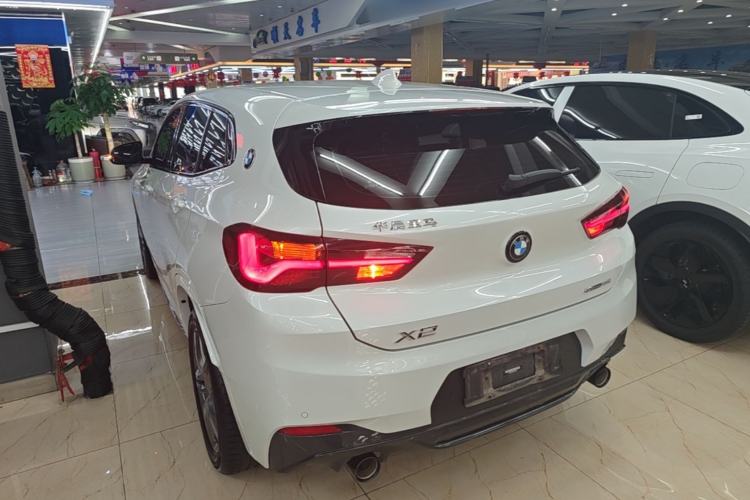 BMW X2 2023 — фото 4