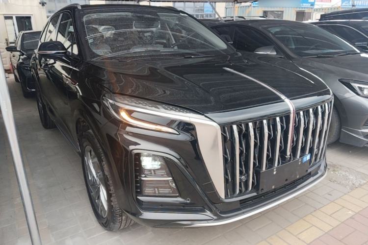 Hongqi HS3 2025 — 3