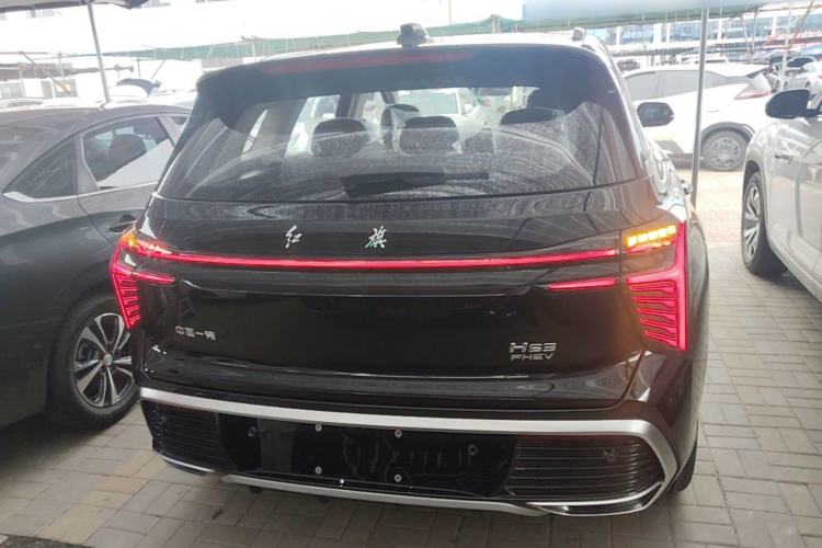 Hongqi HS3 2025 — 5