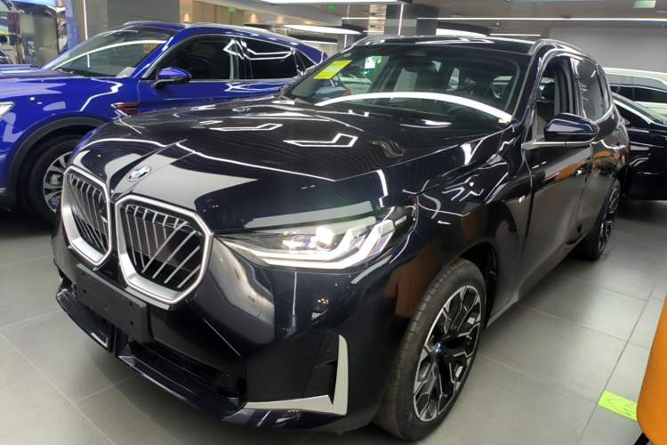 BMW X3 2025 — фото 1