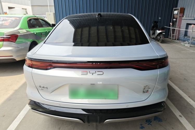 BYD Han L 2025 — 5