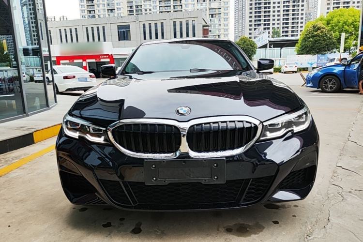 BMW 325Li 2022 — 2