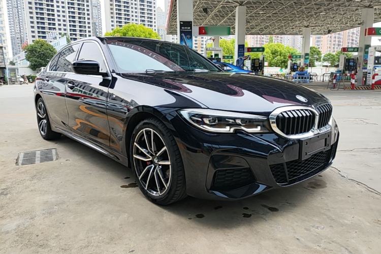 BMW 325Li 2022 — 3