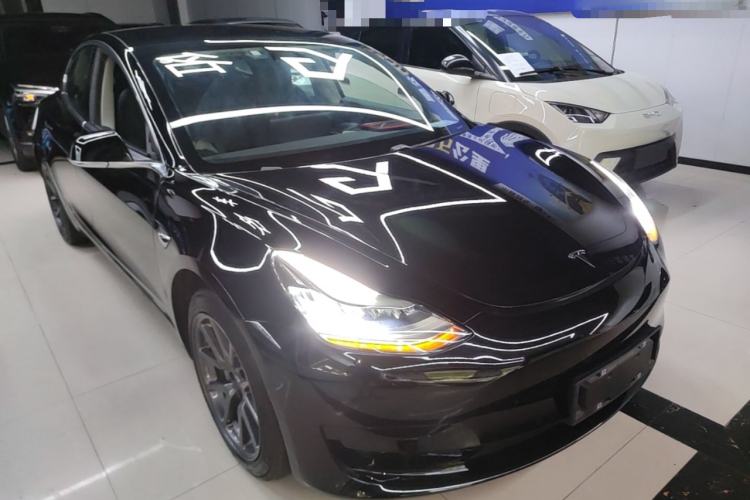 Tesla Model 3 2020 — 3