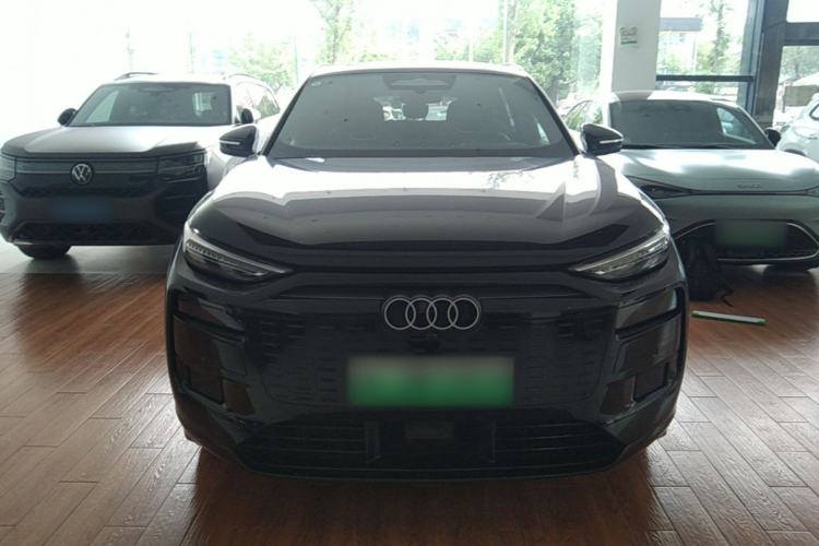 Audi Q6L e-tron 2026 — 2