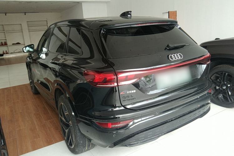 Audi Q6L e-tron 2026 — 4