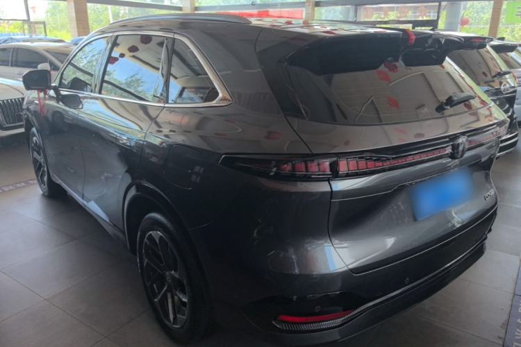 ChangAn CS75 PLUS 2025 — 4