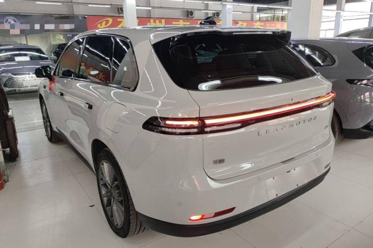 Leapmotor C10 2026 — 4