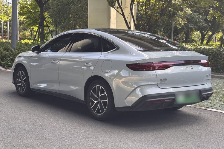 BYD Qin L 2024 — фото 4