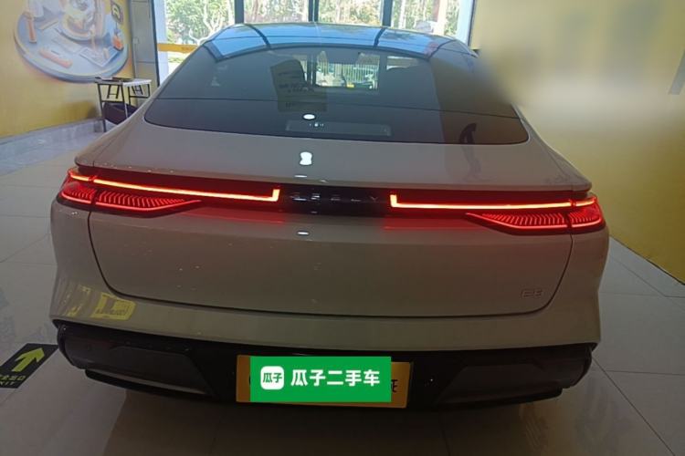 Geely Galaxy E8 2025 — 5