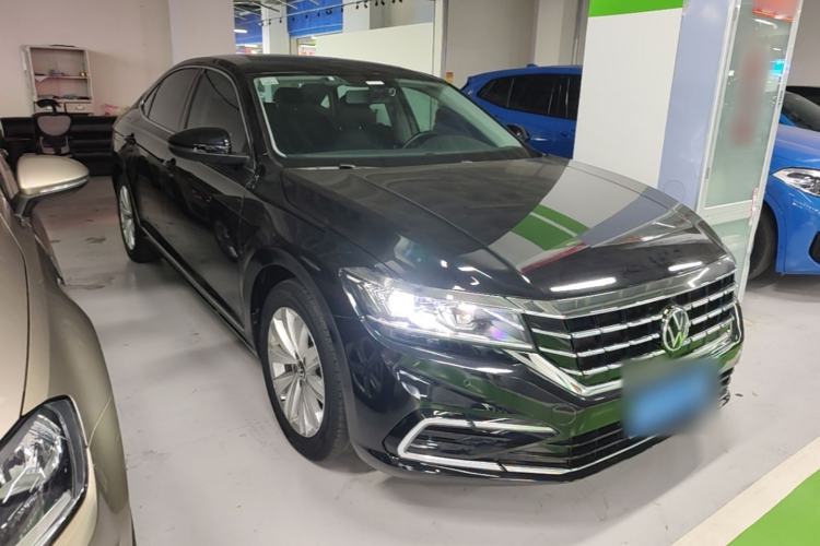 Volkswagen Passat 2021 — 3